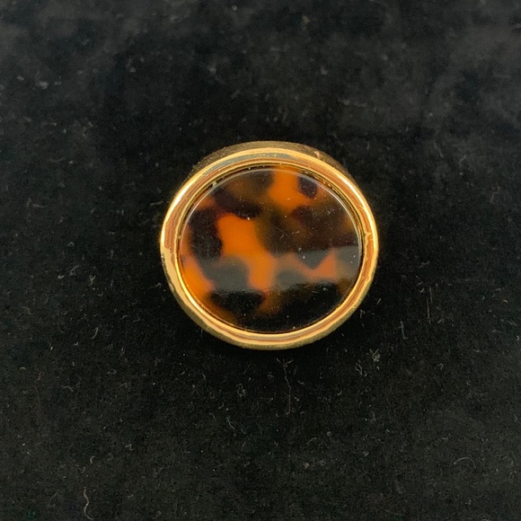 Michael Kors Gold-Tone Tortoise Shell Ring – Size 6 - Picture 3 of 4